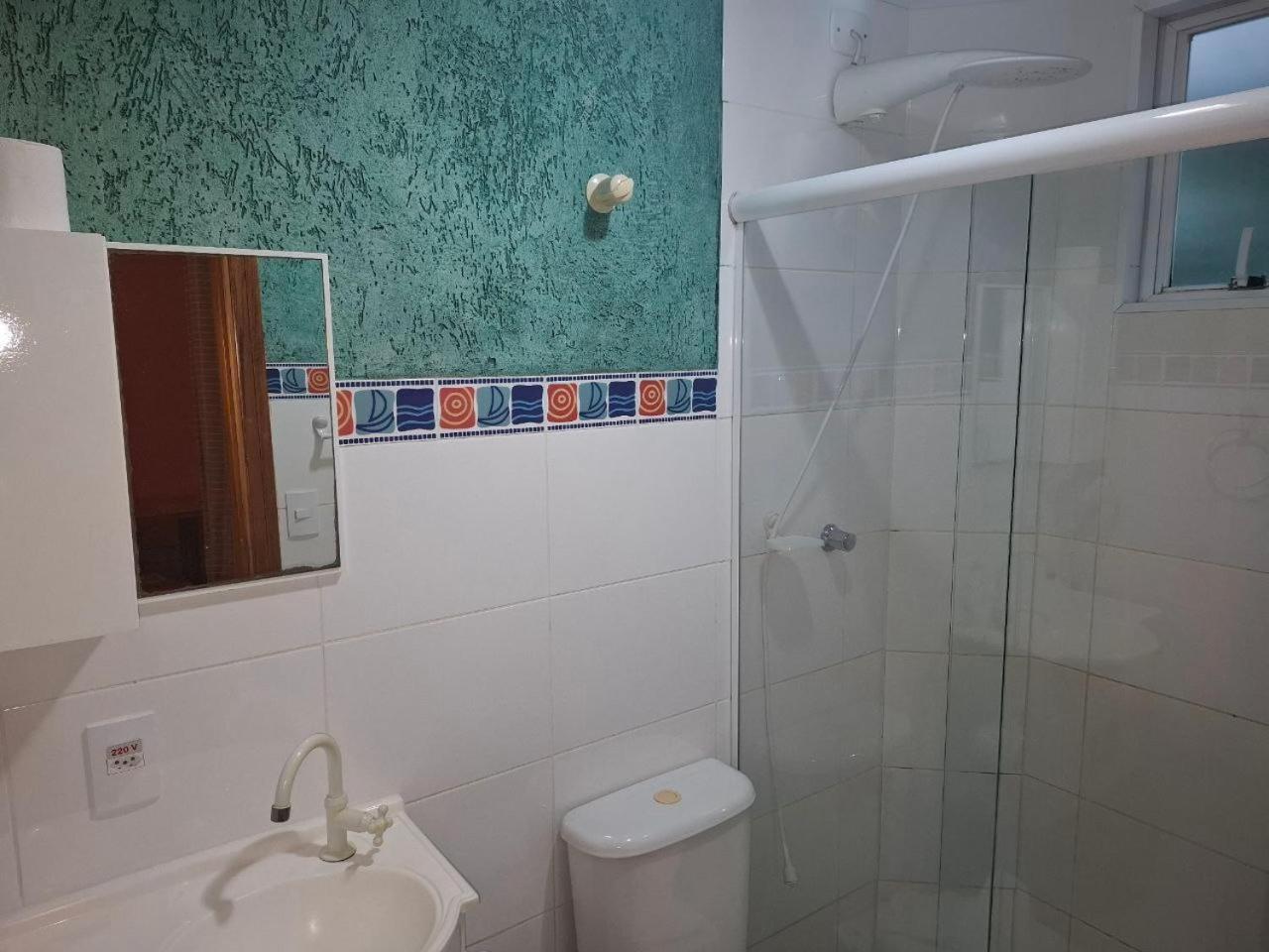 Inn Virginia Guaruja